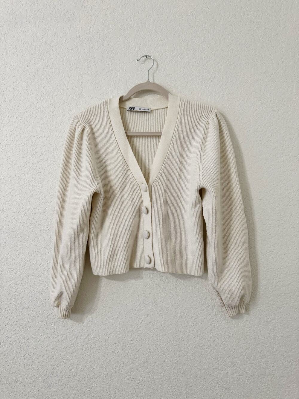Zara Knit Cardigan Medium Ivory Ribbed Puff Sleeve Button Front Sweater
